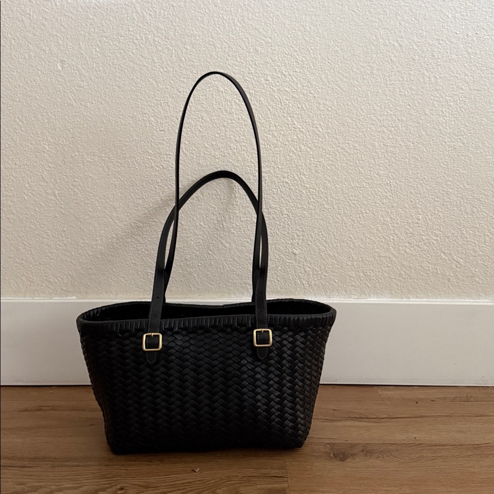 Coach Black Woven Shoulder Bag - Picture 3 of 3